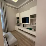Revay 20 By Corall Apartament Budapeszt