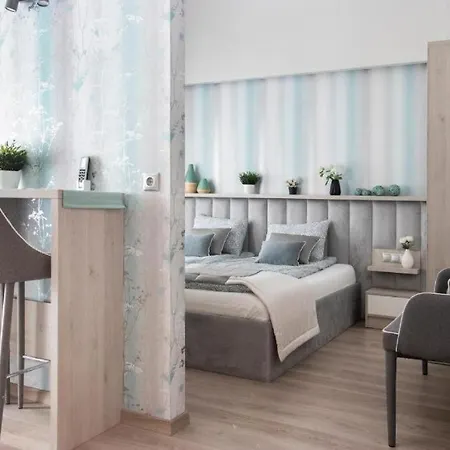 Revay 20 By Corall Apartmán *