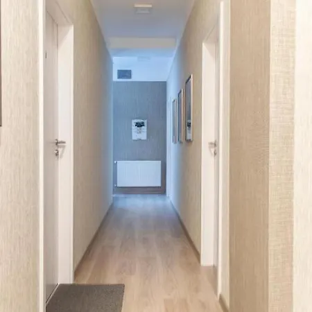 Revay 20 By Corall Apartmán *