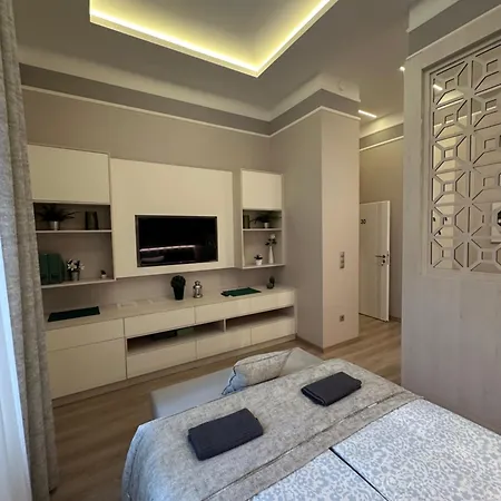 Revay 20 By Corall * Budapešť