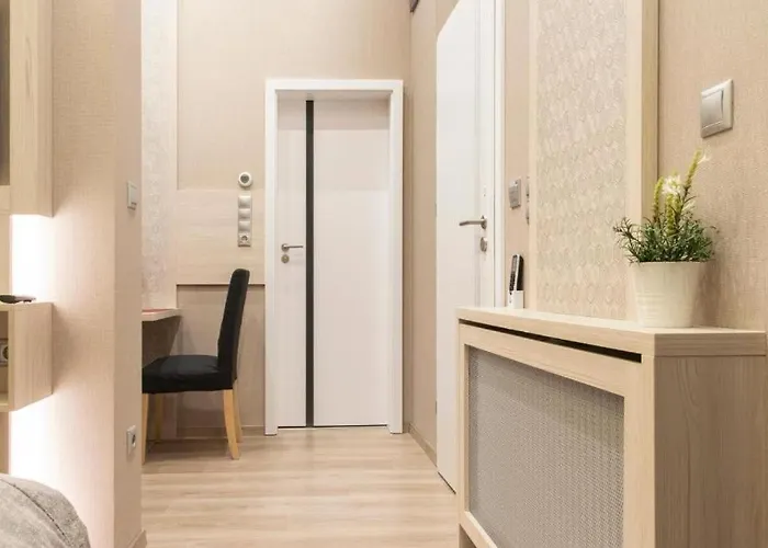 Révay 20 By Corall * Budapest
